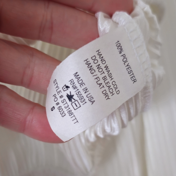 12th tribe portofino plisse crop top - Picture 5 of 5